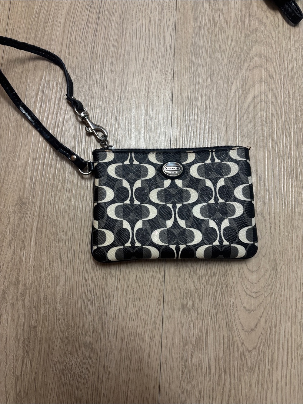 Coach Black & Cream Signature Zip Wristlet with Strap